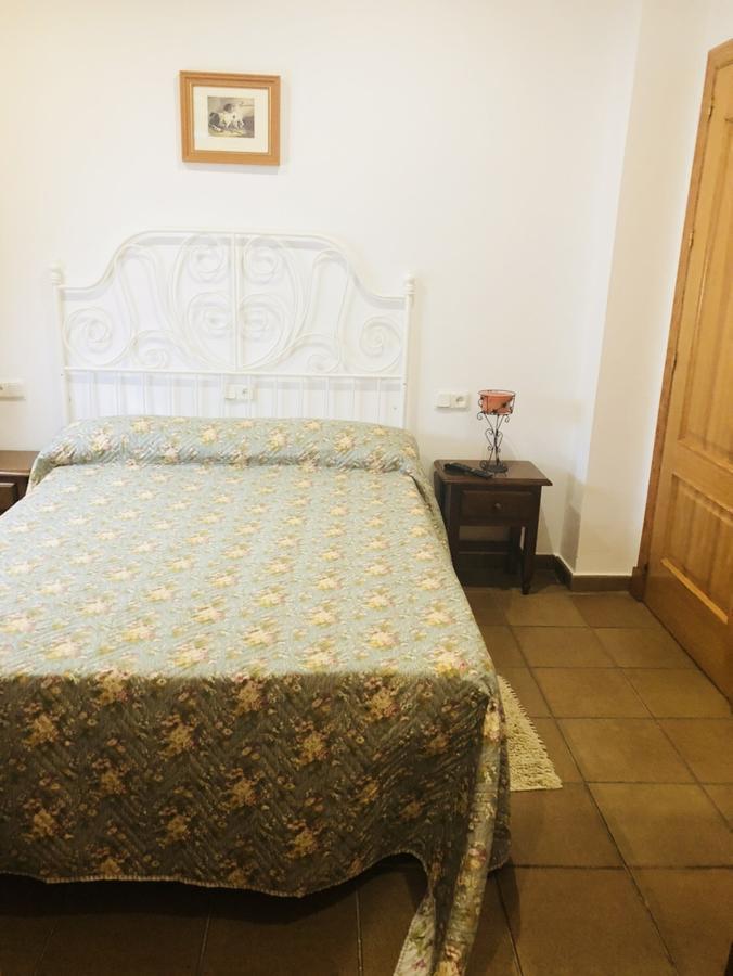 Hotel Restaurante Calderon Arcos de la Frontera Extérieur photo